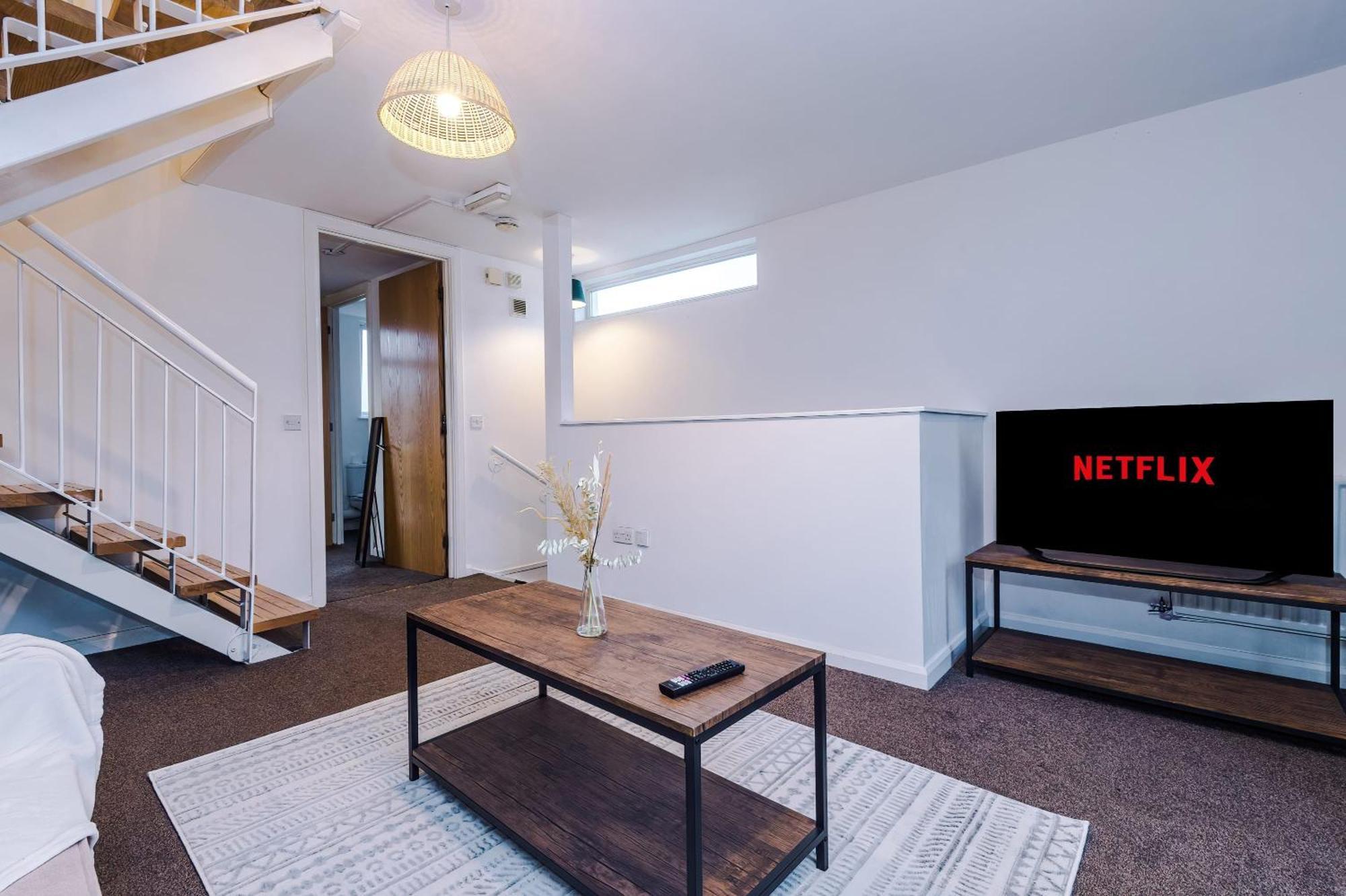 Rest&Recharge At A Spacious Townhouse By The Etihad Manchester Exterior foto