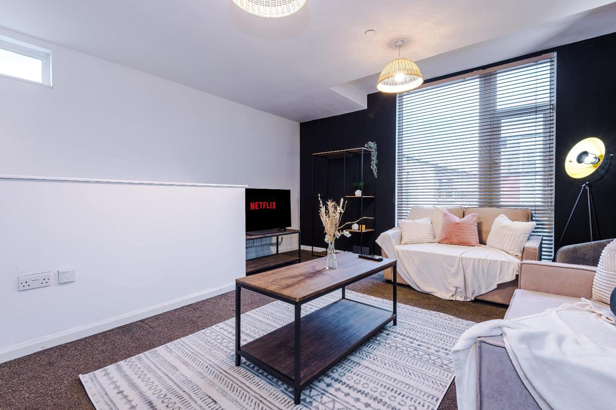 Rest&Recharge At A Spacious Townhouse By The Etihad Manchester Exterior foto