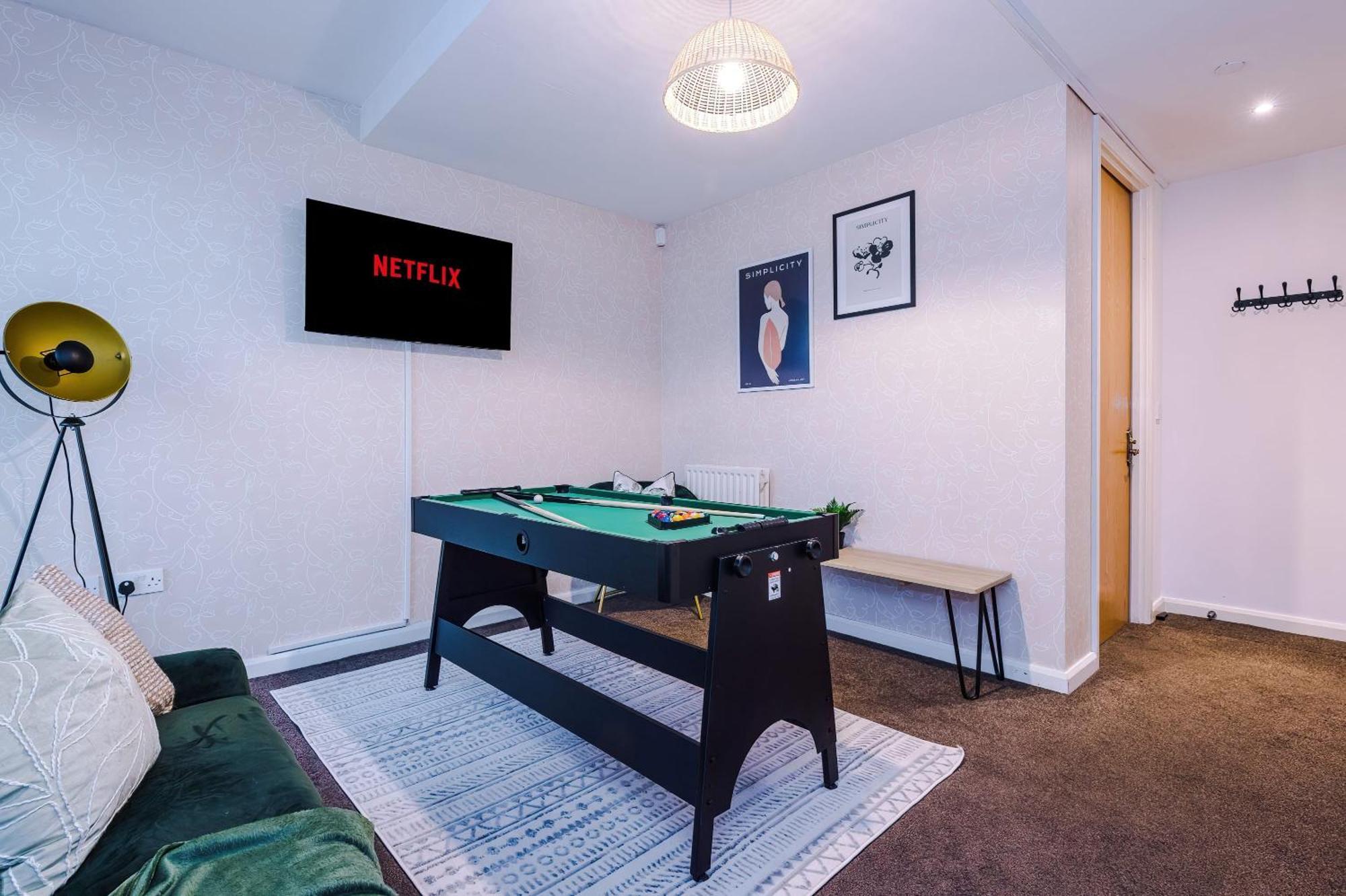 Rest&Recharge At A Spacious Townhouse By The Etihad Manchester Exterior foto