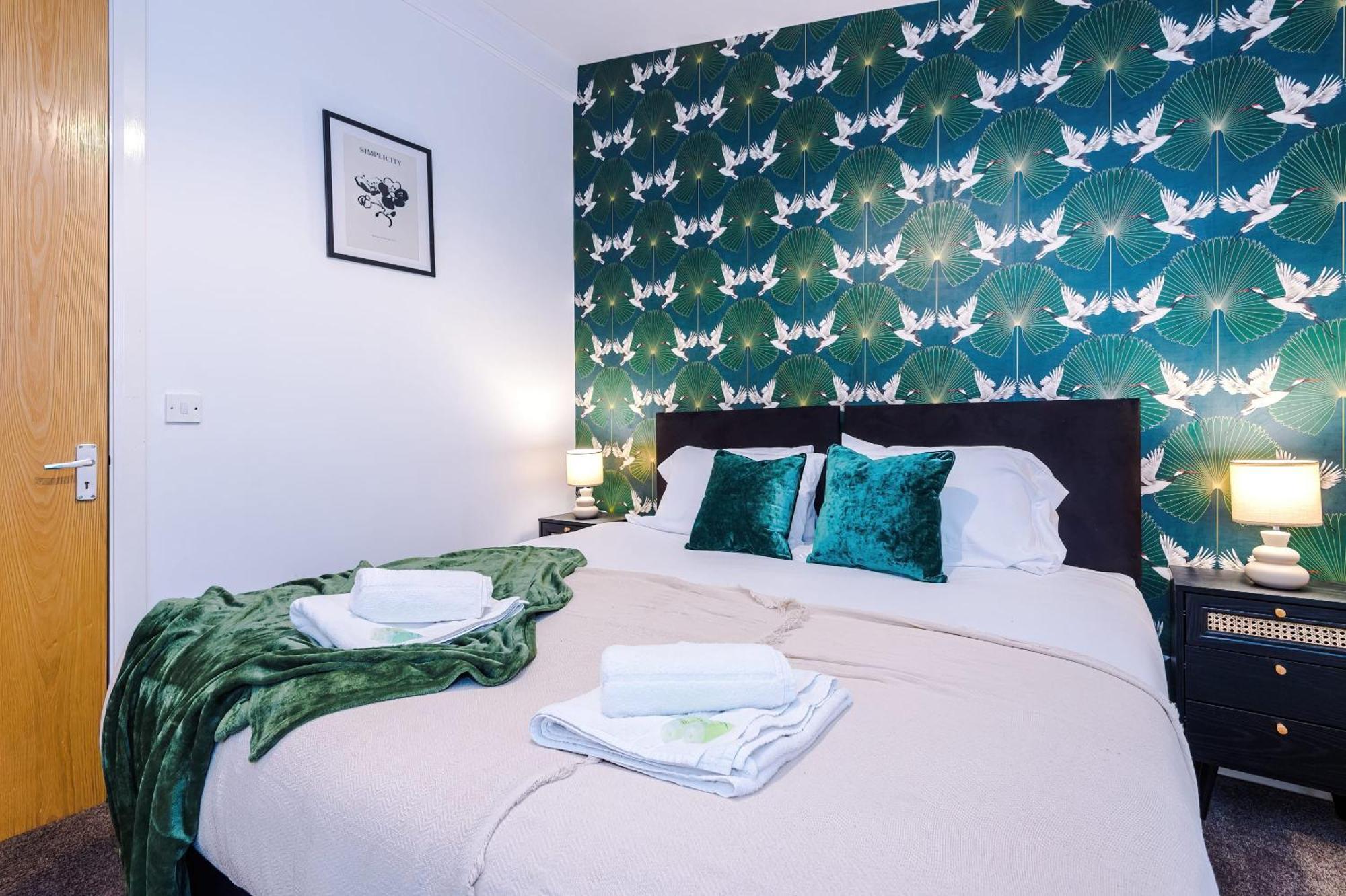 Rest&Recharge At A Spacious Townhouse By The Etihad Manchester Exterior foto